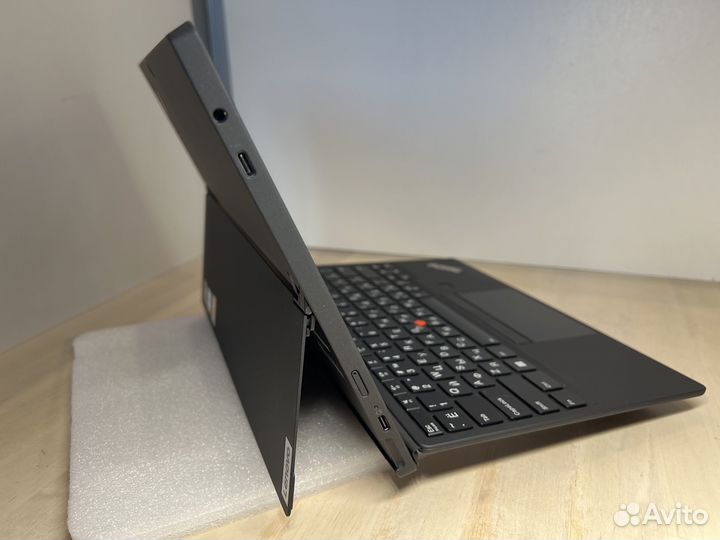 ThinkPad X12 Detachable LTE New