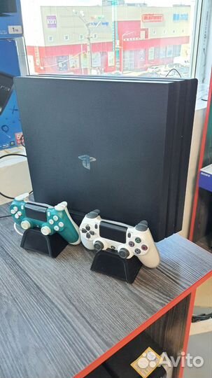 Sony PS4 pro 1tb