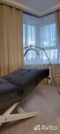 Анатомическая кушетка для наращивания ресниц