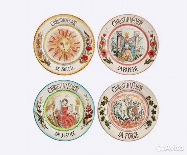 Тарелки Dior набор