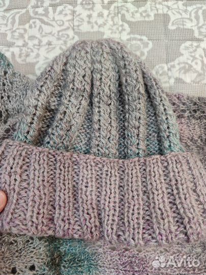 Япомогаю шапка и шарф