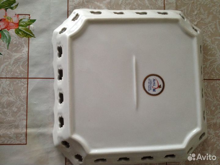 Тарелка, ваза для цветов фарфор лепнина Fenix