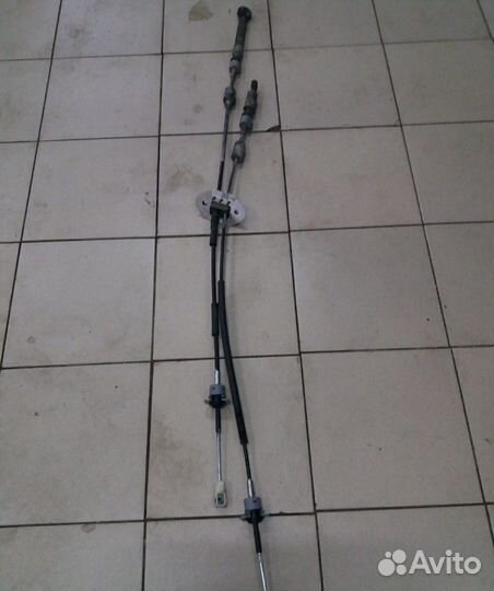 Тросик МКПП Hyundai IX35 2WD