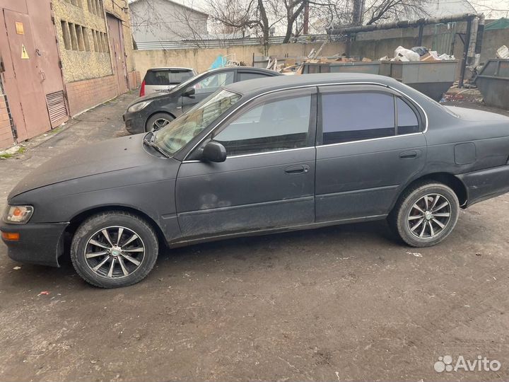 Toyota Corolla 1.5 AT, 1995, 311 500 км