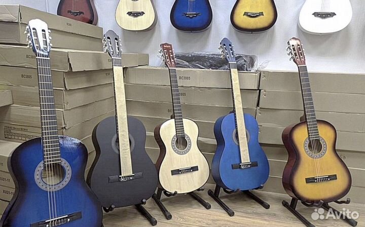 Акустическая гитара
