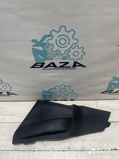 Накладка консоли кпп правая Chevrolet Cruze