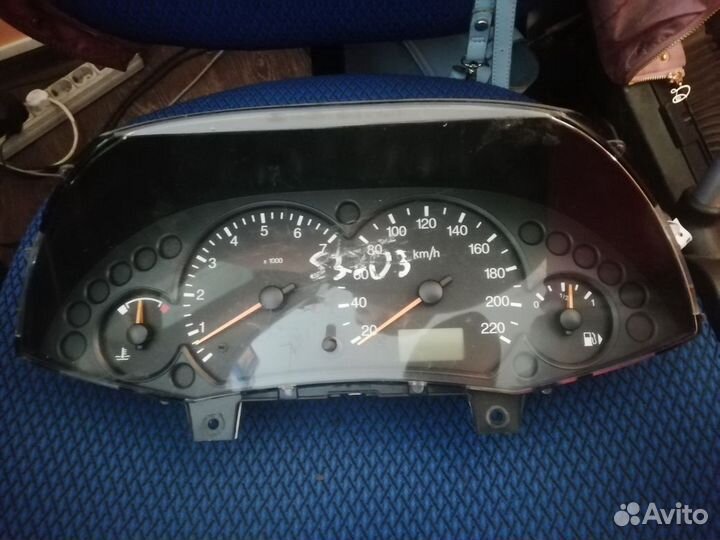 Щиток приборов Фокус 1