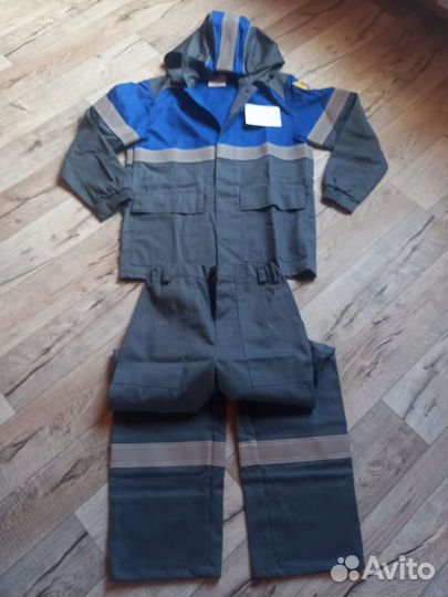Костюм рабочий