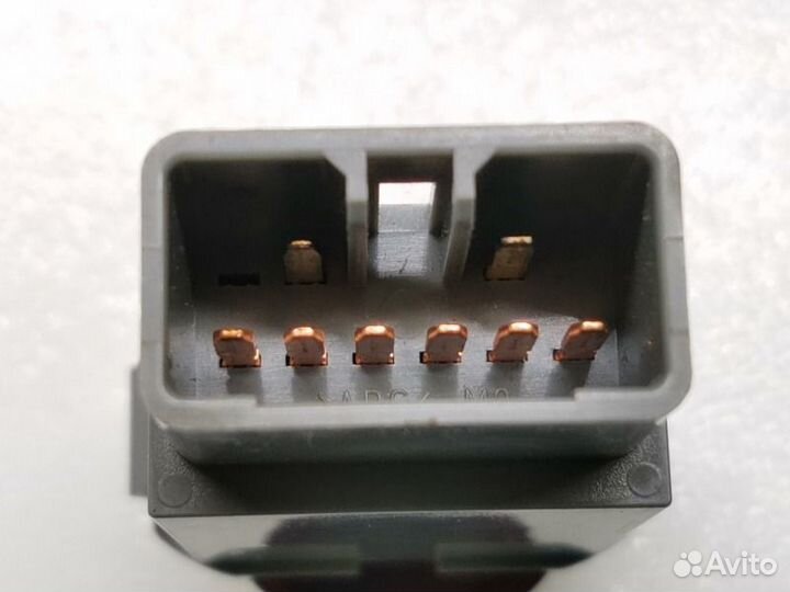 Кнопка аварийная Chevrolet Aveo T250 1.6 2007