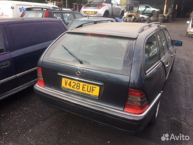 Разбор на запчасти Mercedes C W202