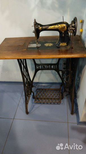 Швейная машинка singer