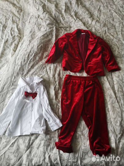 Праздничная одежда