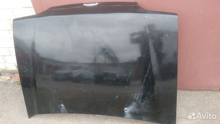 Капот Форд Фиеста 3 дорестайл