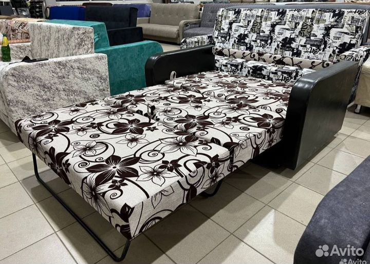 Диван чебурашка