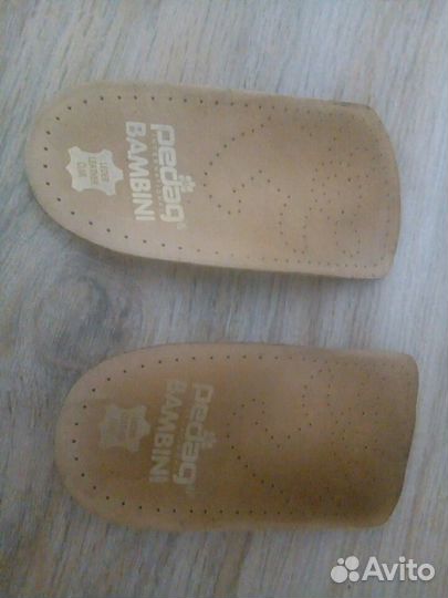 Ортопедический подпяточник и полустельки