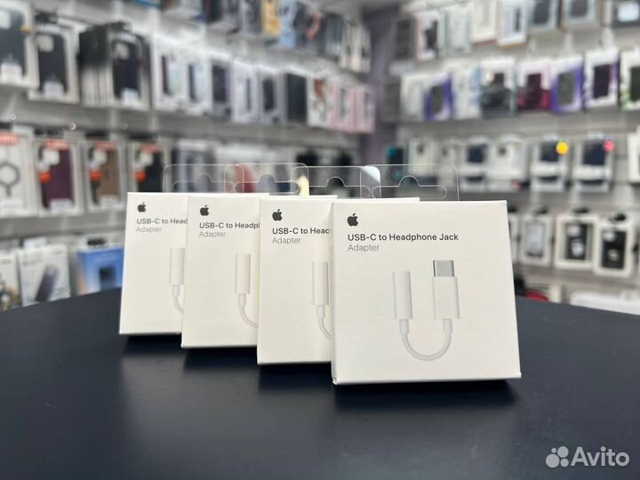 Адаптер Apple USB-C to 3.5 mm Headphone Jack Adapt