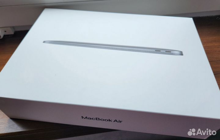Новый Apple MacBook Air 13 M1 8Gb 256Gb Space Gray