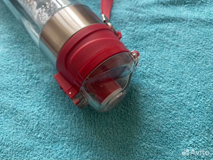 Новая бутылка для воды