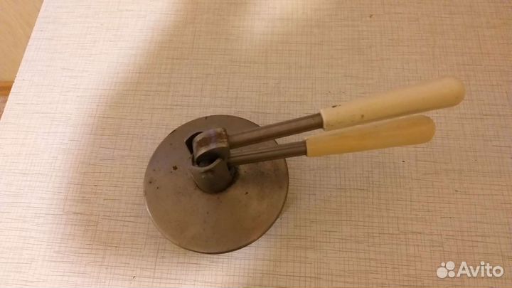 Закаточная машинка автомат