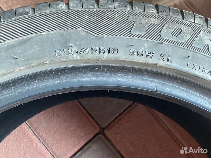 Torque TQ901 235/45 R18 98W