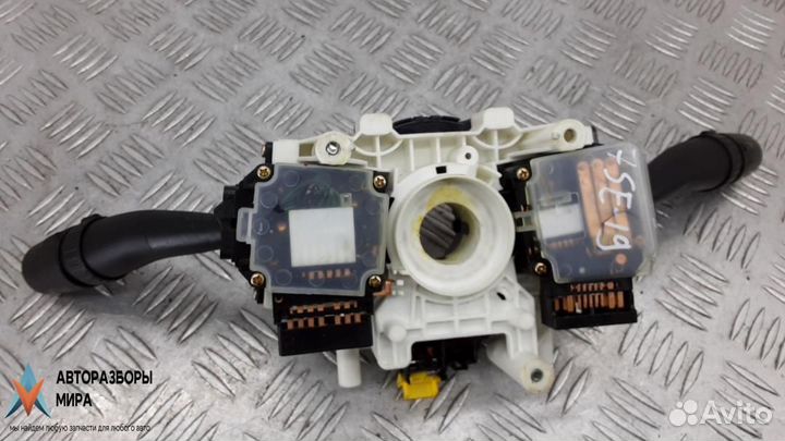 Переключатель подрулевой (стрекоза) Hyundai