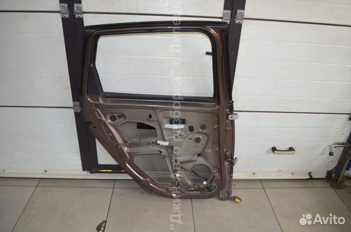 Дверь задняя левая правая Scenic 3 сценик 3