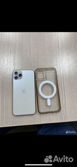 iPhone 11 Pro, 64 ГБ