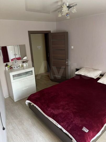 4-к. квартира, 79 м², 2/9 эт.