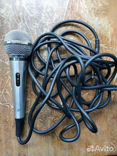 Микрофон LG