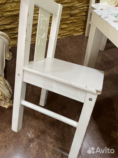 Детский стол и стул IKEA