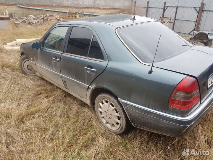 Разбор мерседес 202