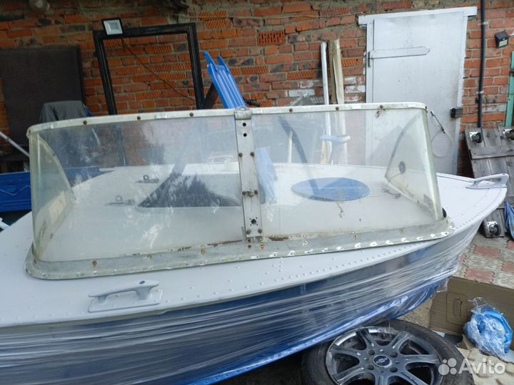 Ветровое стекло на лодку прогресс