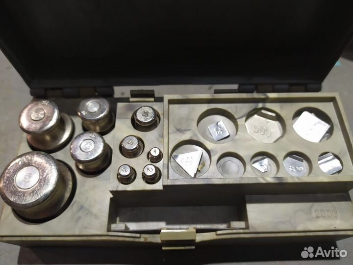 Лабораторные весы