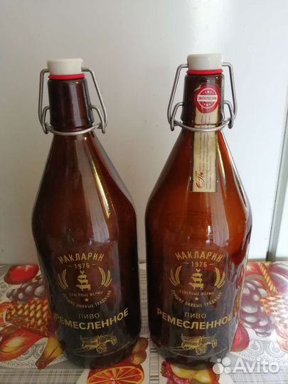 Емкость 1л. и 0,5л.(стекло)