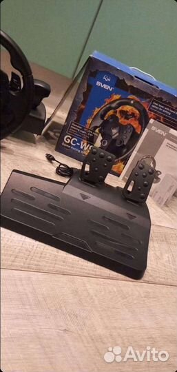 Игровой руль Sven GC-W900