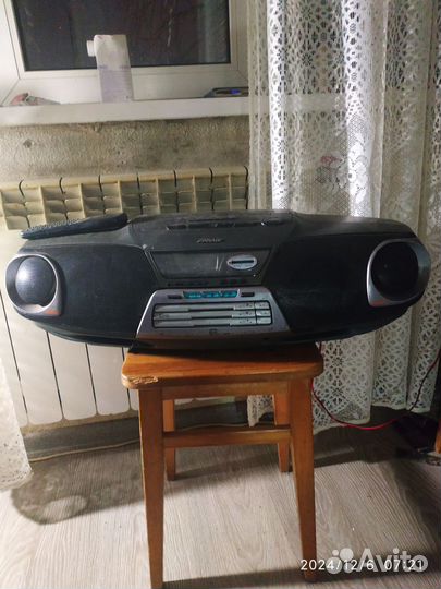 Магнитолла