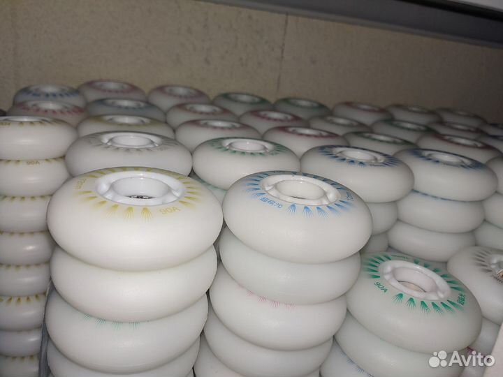 Светящиеся колеса для роликовых коньков