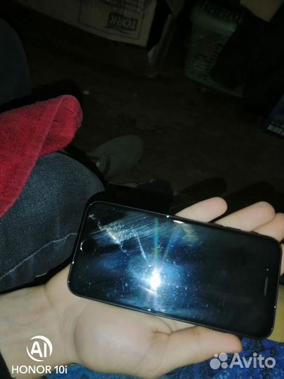 iPhone SE (2020), 64 ГБ