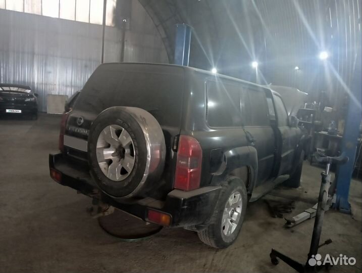 Nissan Patrol 3.0 МТ, 2007, 275 000 км