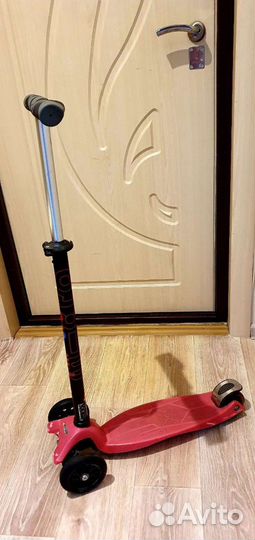 Самокат фирмы 