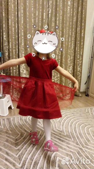 Платье праздничное