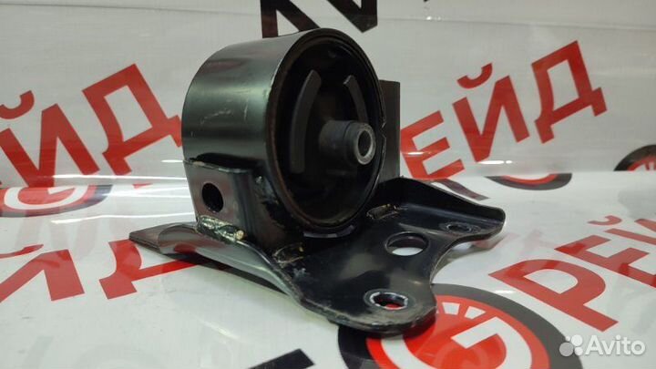 Подушка двигателя левая Nissan Bluebird Sylphy