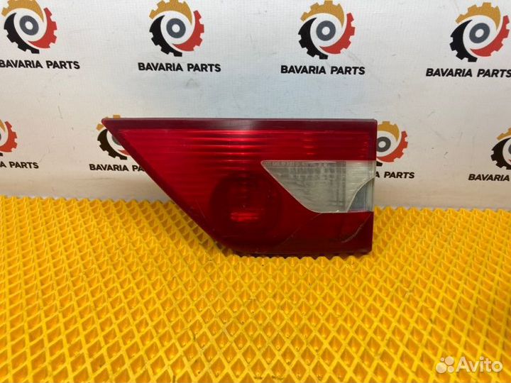 Фонарь в крышку багажника правый Bmw X3 E83 2.5