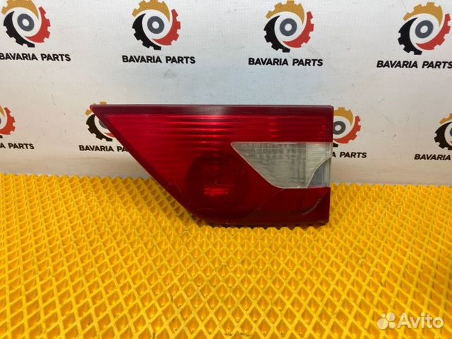 Фонарь в крышку багажника правый Bmw X3 E83 2.5