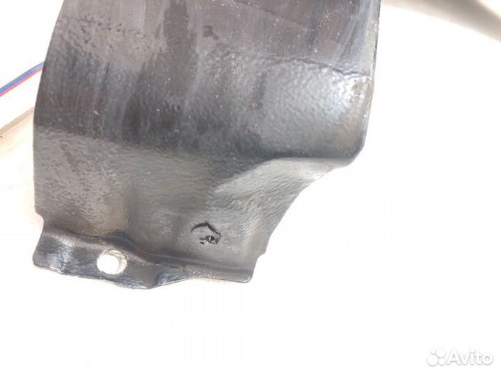 Крыло переднее правое Toyota Vitz NCP95 2nzfe 2005