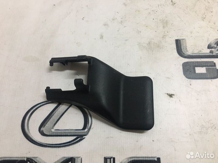 Накладка переднего сиденья лев. перед. Lexus RX450