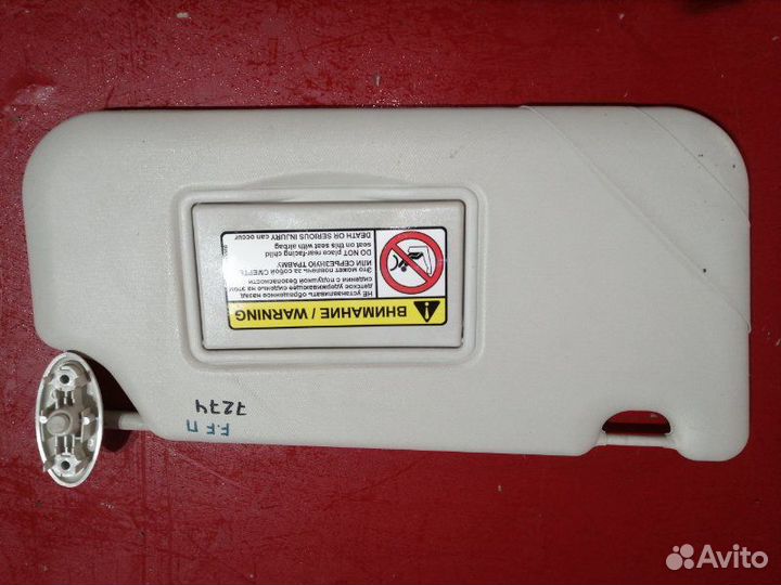 Козырек солнцезащитный правый Ford Focus 3 2013