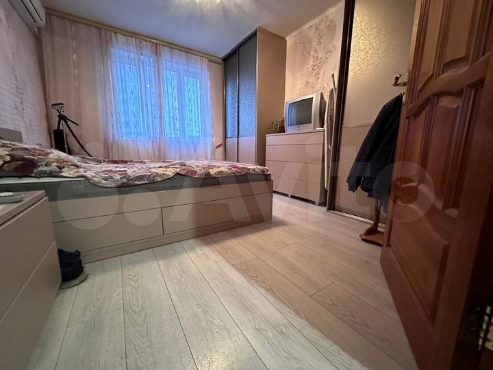 2-к. квартира, 54 м², 15/17 эт.