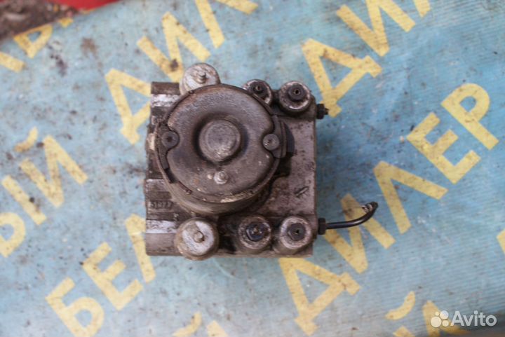 Блок насос ABS audi A6 C4