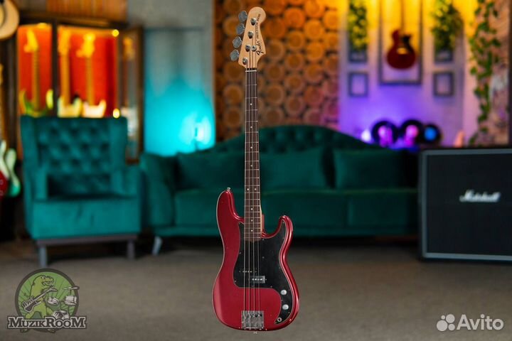 Fender Nate Mendel Precision Bass
